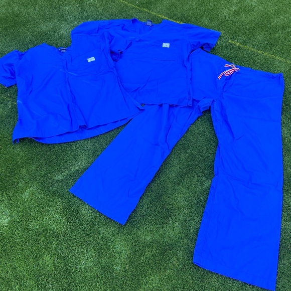 Blue Sky Scrub Pants Size L (1) and Scrub Tops Size XL Tall (2) - Picture 1 of 8
